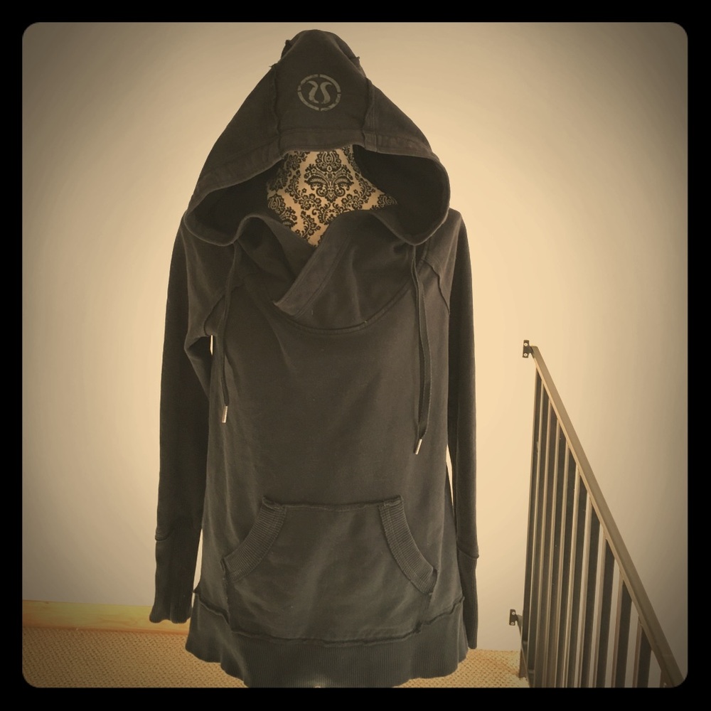 Black Lululemon Hoodie